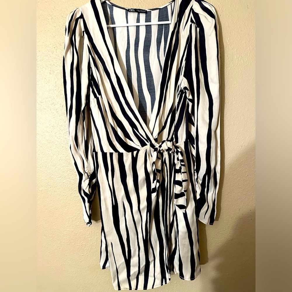 Zara Size Medium Wrap Skort Dress